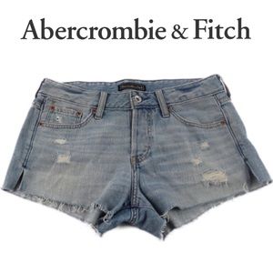 ABERCROMBIE & FITCH | BOYFRIEND DISTRESSED SHORTS